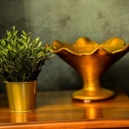 Sarada Boutique Luxury Apartment Deva Dış mekan fotoğraf