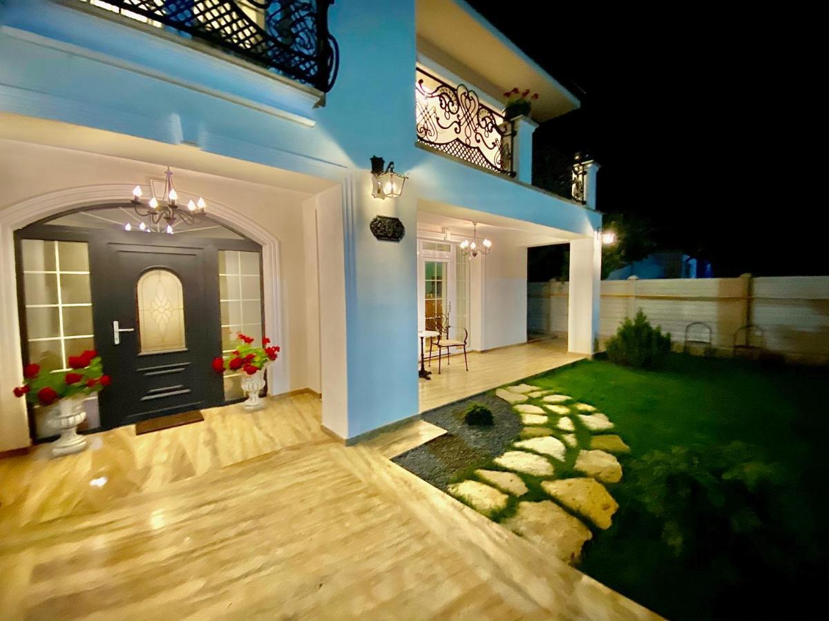 Sarada Boutique Luxury Apartment Deva Dış mekan fotoğraf
