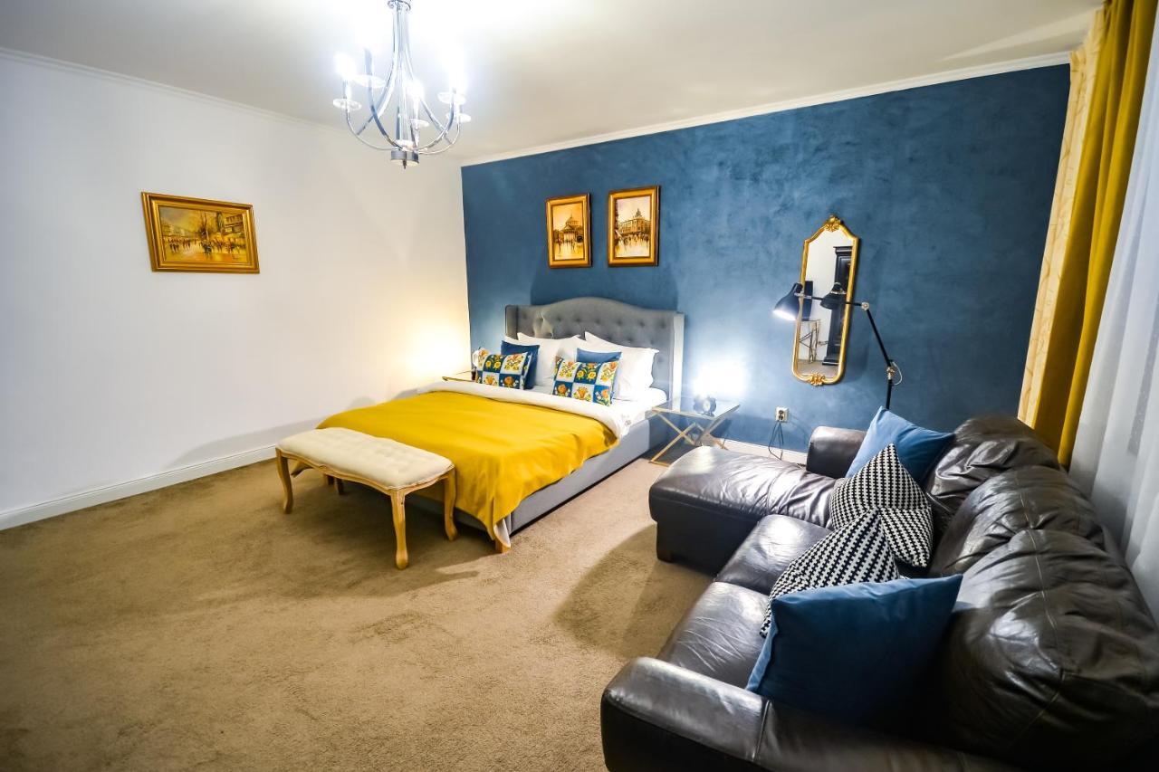 Sarada Boutique Luxury Apartment Deva Dış mekan fotoğraf